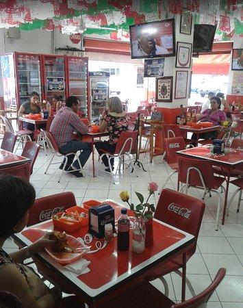 Tortas Ahogadas Mr Paco's